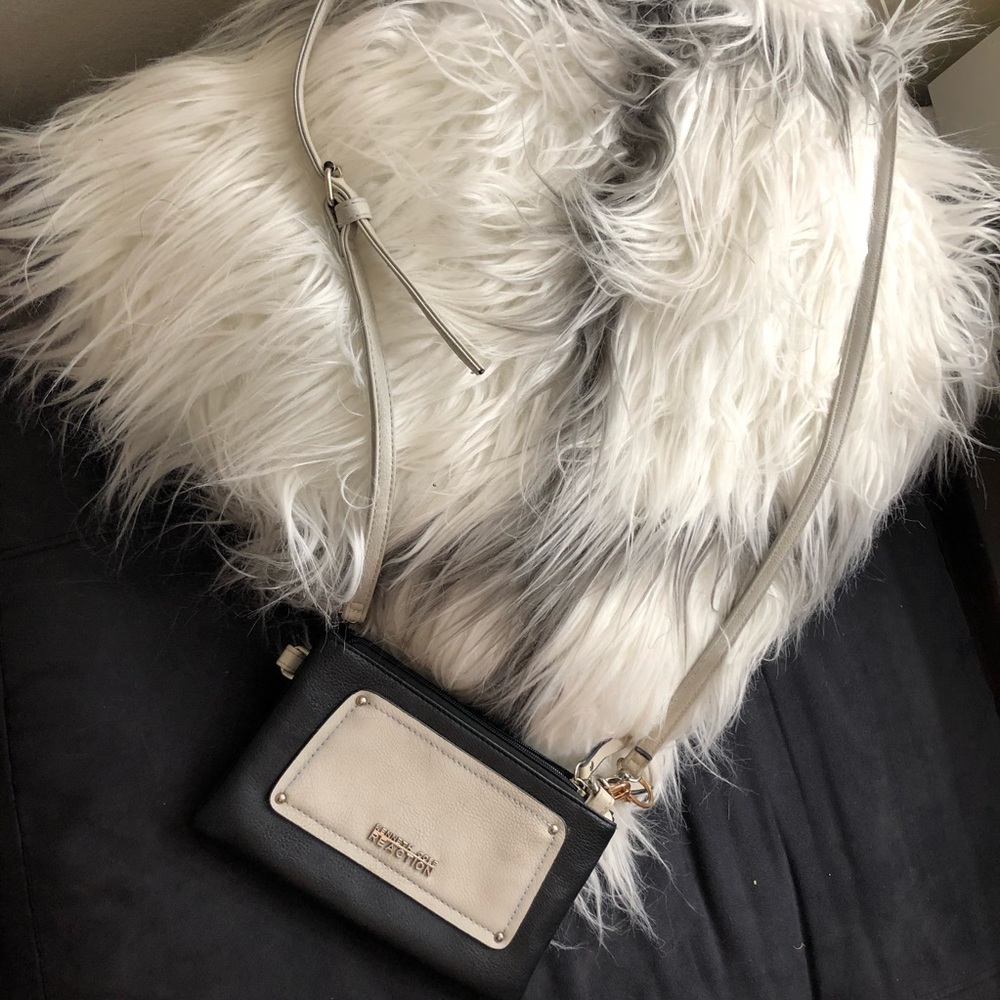 Kenneth Cole Reaction Crossbody Bag